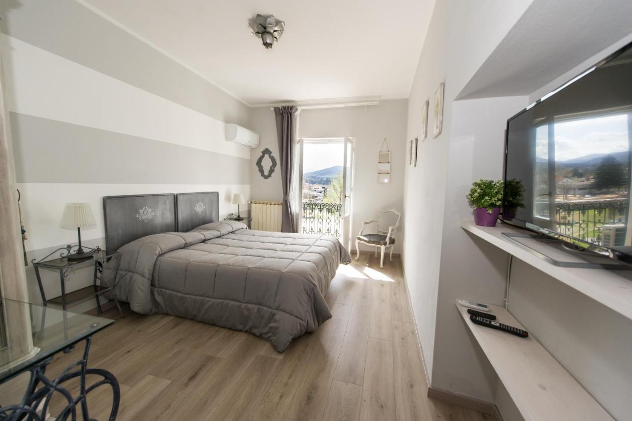 B&B Treinin Gavi Luaran gambar