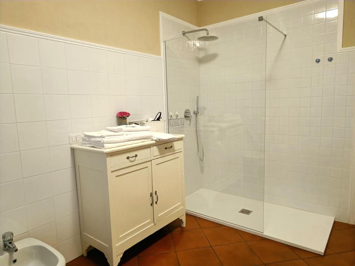 B&B Treinin Gavi Luaran gambar